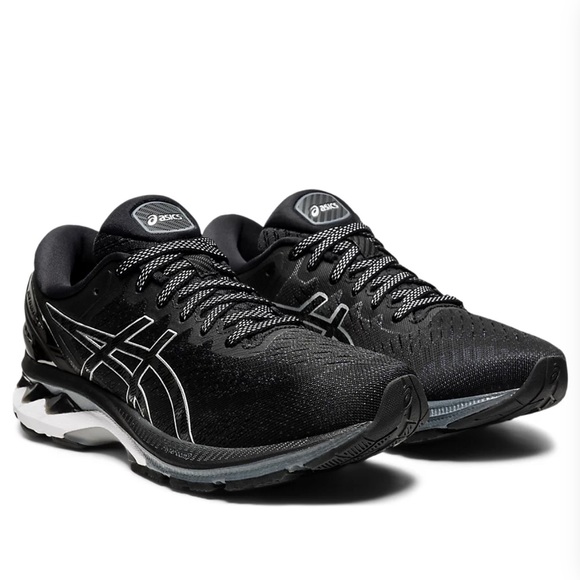 Asics Shoes - ASICS Women's Gel-Kayano 27 in Black/Pure Silver Size 10.5